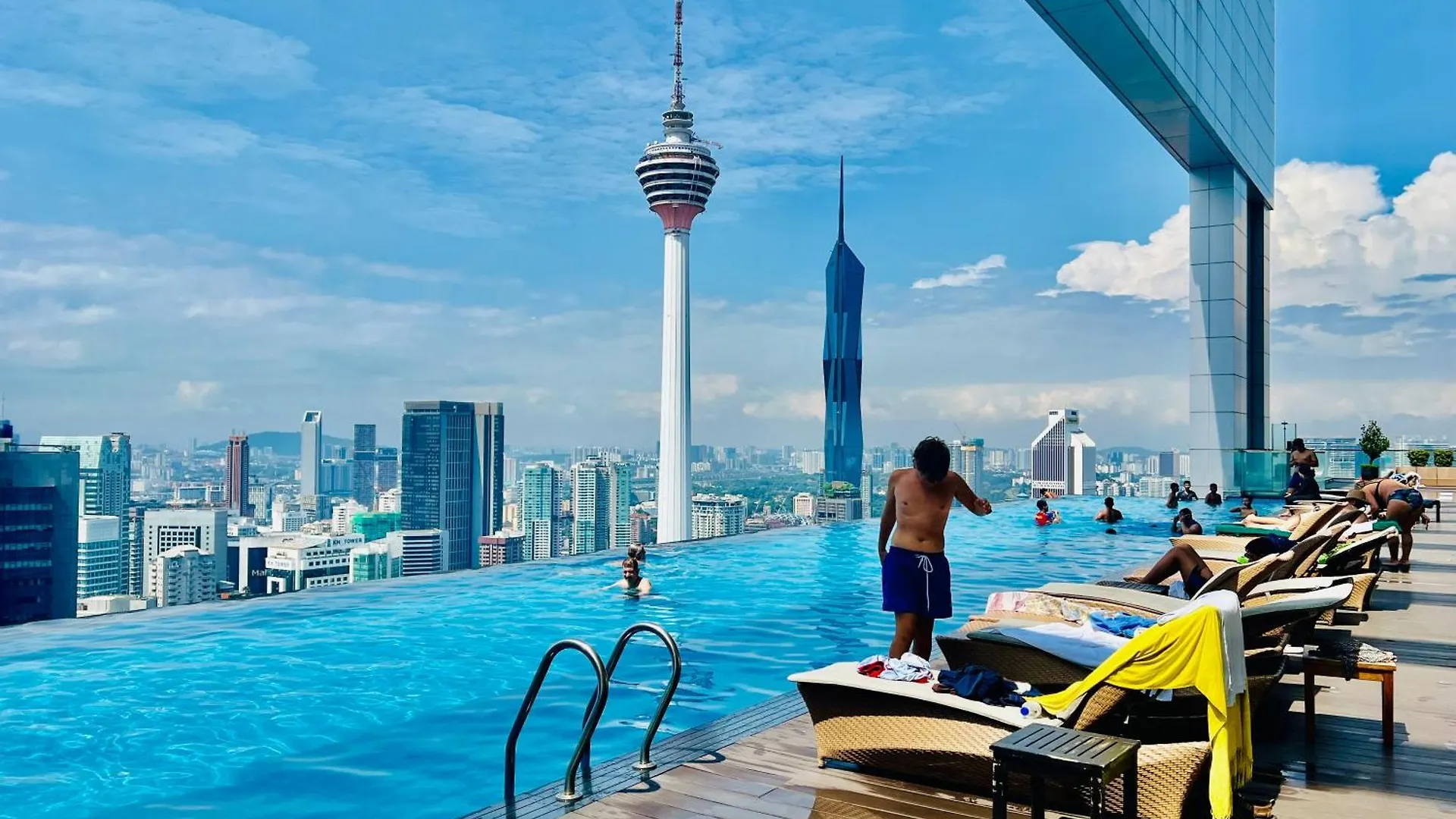 *****  Platinum Aman Tokyo Hotel Kuala Lumpur Malaysia